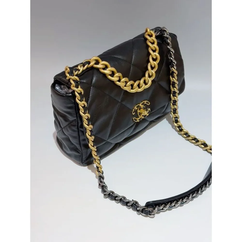 Chanel Women Pre-Loved Bag Very Good Condition